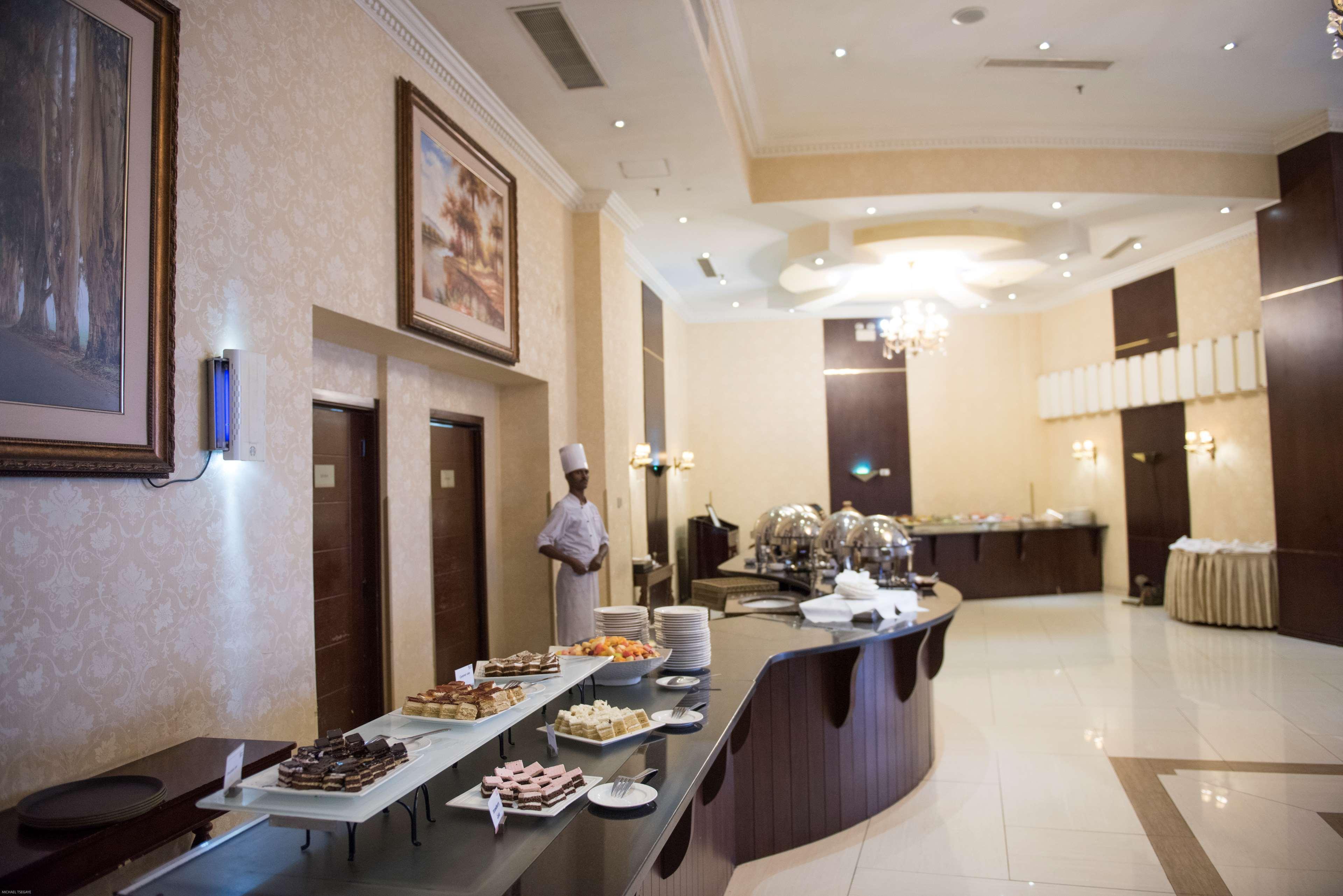 Capital Hotel And Spa Addis Abeba Exterior foto